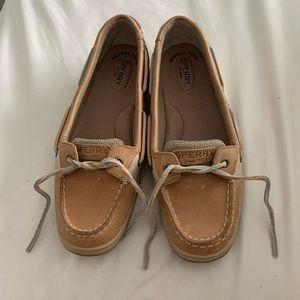 sperry angelfish boat shoe